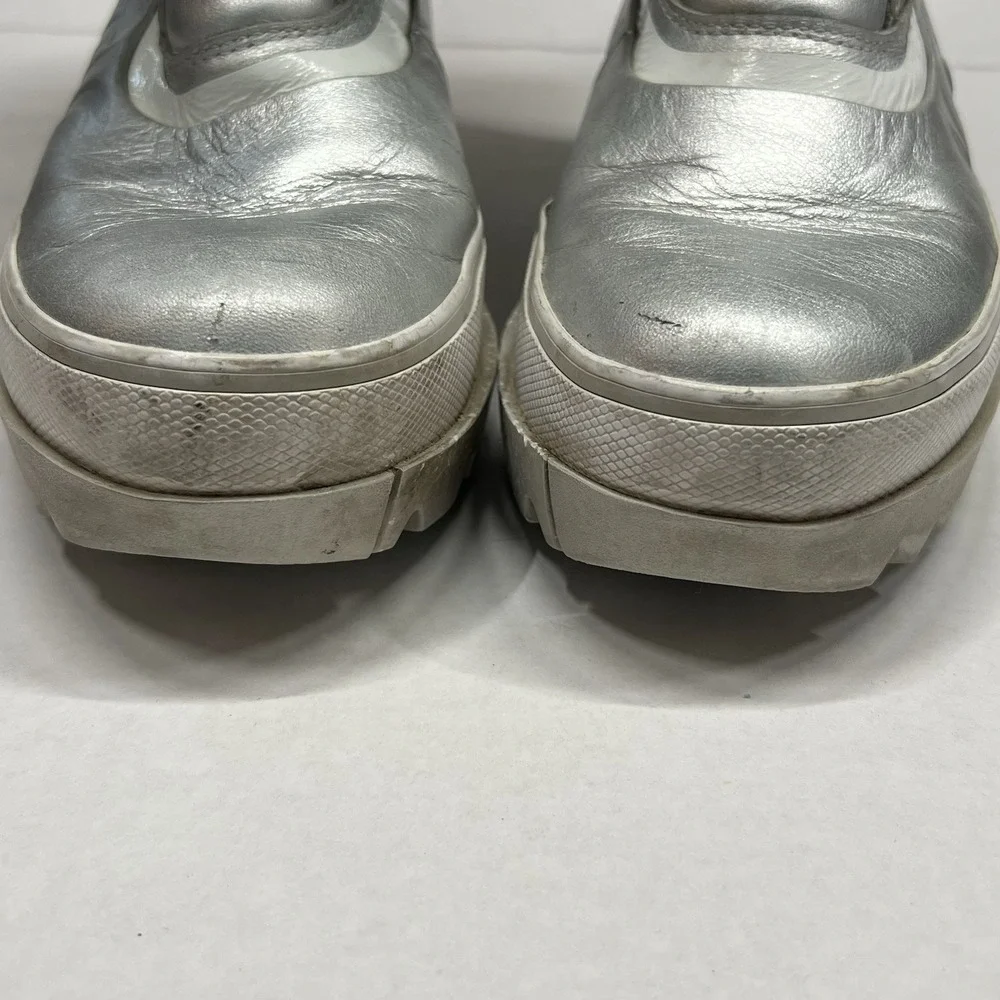 SOREL - Joan of Arctic Faux‎ Fur Snow Boot Silver Womens 7 Teen Girl Waterproof
